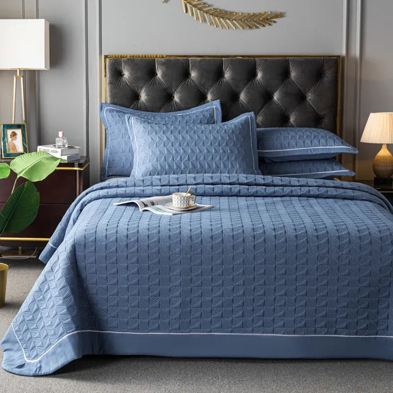 Elegant Quilted Bedspread Set Blue Cotton King Size Soft Hypoallergenic — Image 7