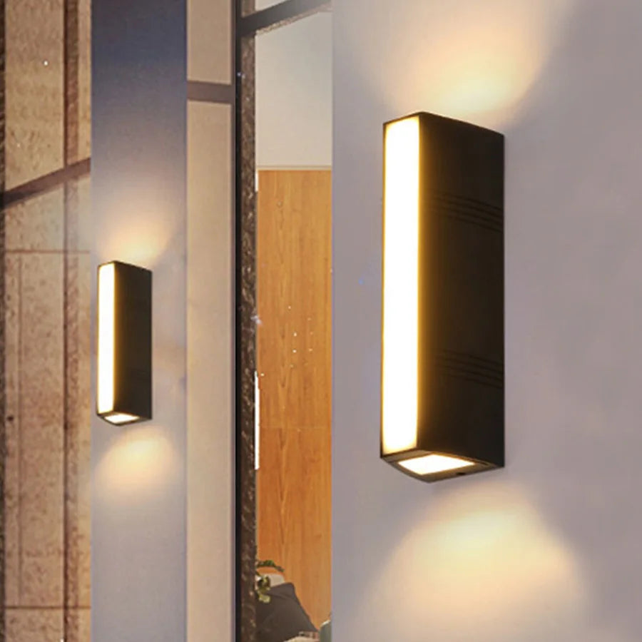 Modern LED Outdoor Wall Light Fixture Black Weatherproof Energy Efficient — Image 4