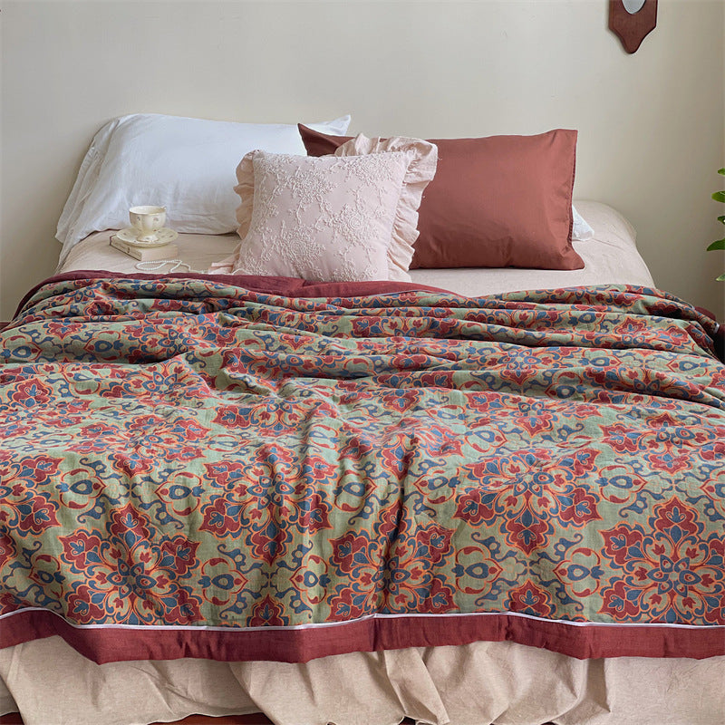 Luxury Cotton Floral Bedspread Reversible Quilt Red Green All-Season Bedding — Image 5