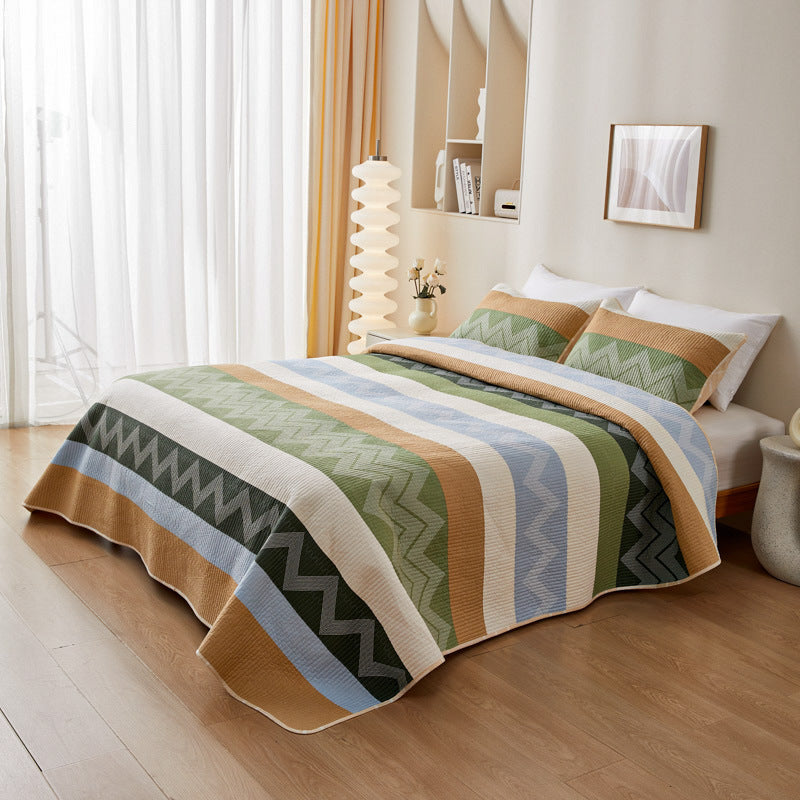 Modern Chevron Quilt Set Multicolor Cotton King Size with Pillow Shams — Image 2