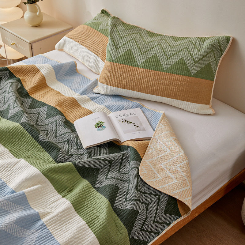 Modern Chevron Quilt Set Multicolor Cotton King Size with Pillow Shams — Image 4