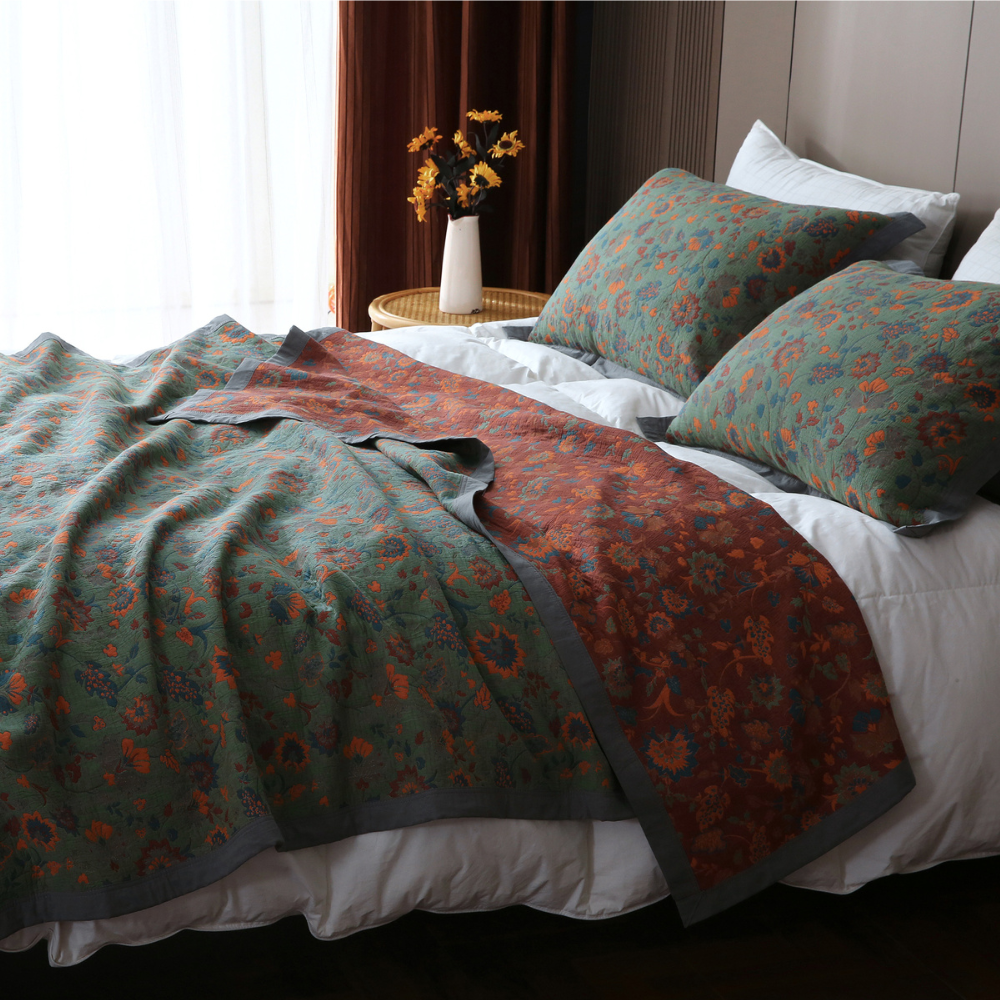 Reversible Floral Cotton Quilt Set Green Orange Patterned Bedding with Pillow Shams — Main Image