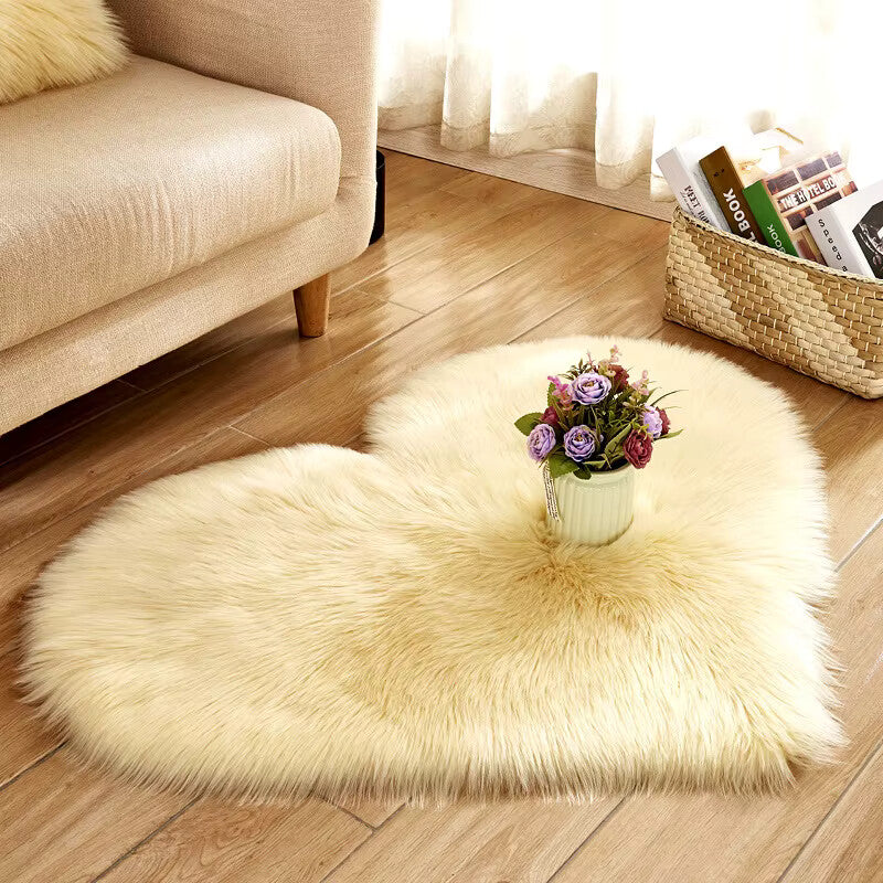 Heart Shaped Faux Fur Area Rug Soft Plush Decorative Accent Carpet — Image 13