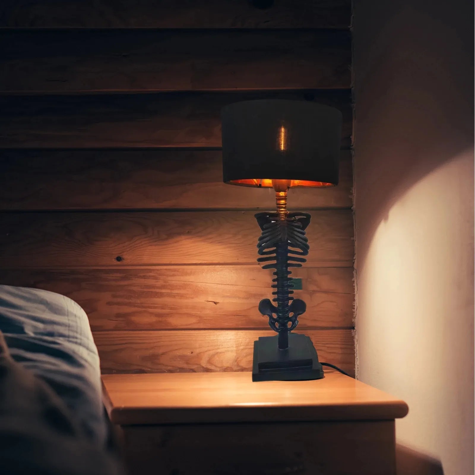 Skeleton Table Lamp Gothic Resin Black Decorative Lighting — Image 6