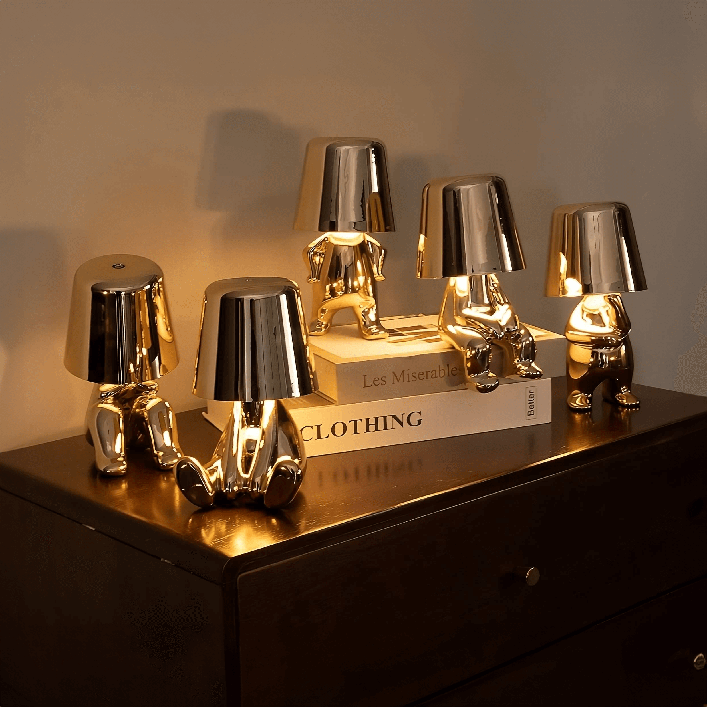 Modern Decorative Table Lamp Human Figure Metal Finish Gold Silver — Image 4