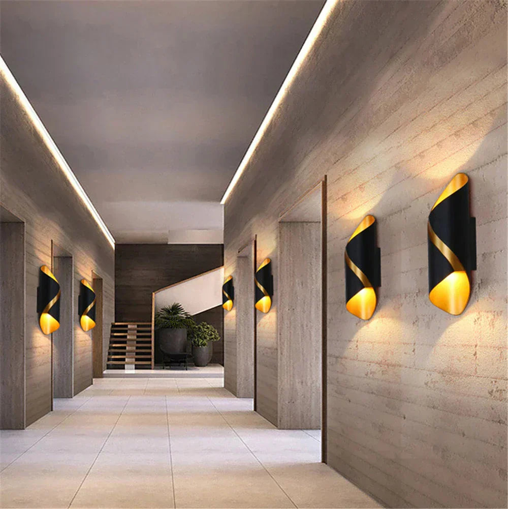 Contemporary Black and Gold Outdoor Wall Light - Waterproof, Elegant Design — Image 4