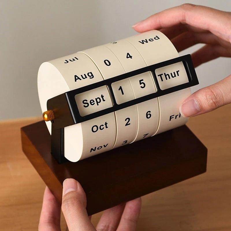 Retro Perpetual Flip Desk Calendar Solid Wood Base Aluminum Alloy Frame Home Office Decor — Main Image