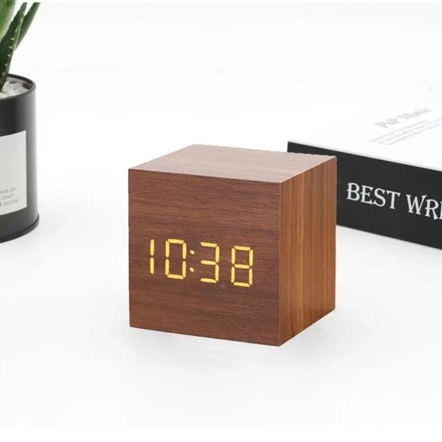 Modern LED Wooden Cube Alarm Clock Multi-Color Display USB Powered 6.3cm — Image 6