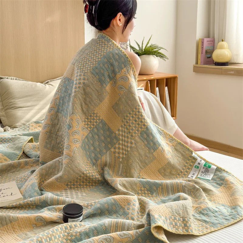 Elegant Patchwork Cotton Quilt Blanket - Multicolor, Soft, Lightweight, 200x230cm — Image 4